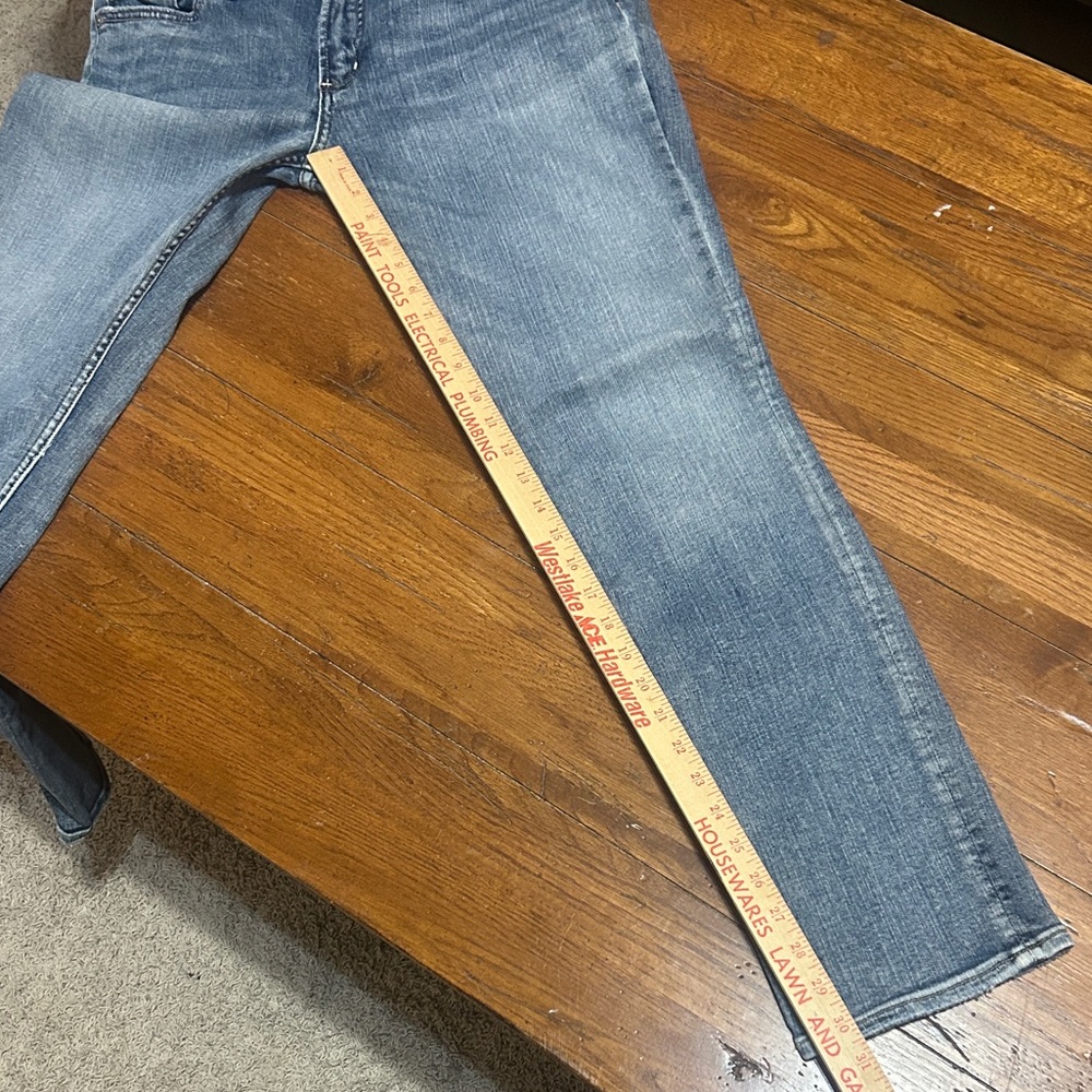 SILVER JEANS SUKI Straight Leg Classic Light Blue Women's Jeans Size 31 - Picture 13 of 14
